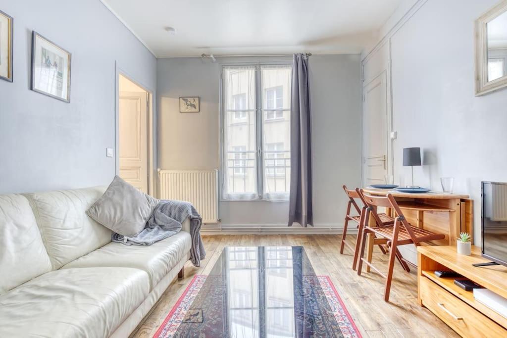 * Le Versaillais*2 Min A Pied Du Chateau 凡尔赛 客房 照片